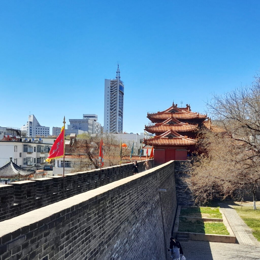 Dai Temple (Daimiao Temple) in Tai'an, Shandong Province (China Travel)