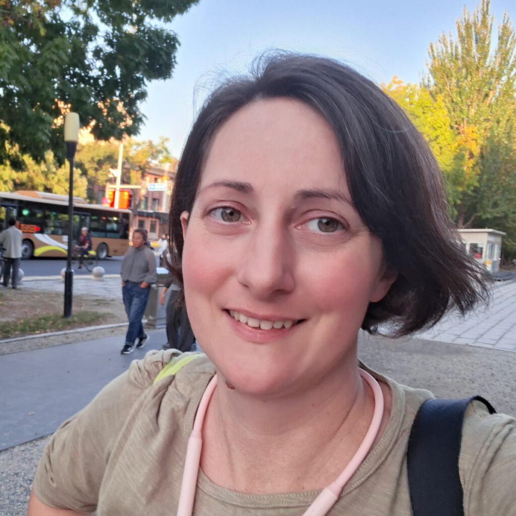 Behind the Modern Facade: The Reality of Life in Siping