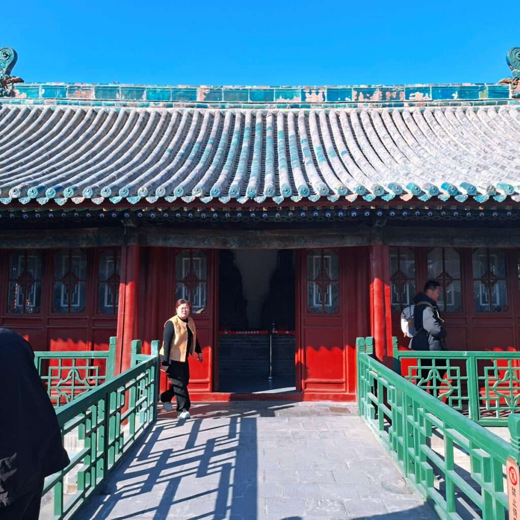 Chunyang Palace in Taiyuan City (China Travel)