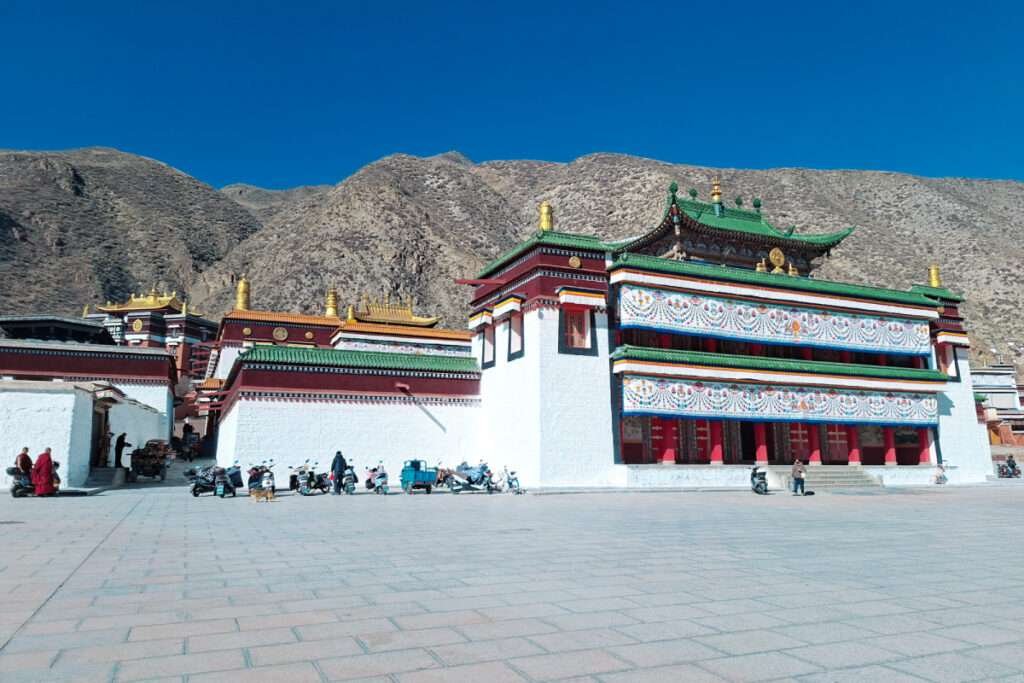 Labrang Monastery, Xiahe, Gansu Province (China Travel)
